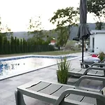 L&m Villa *